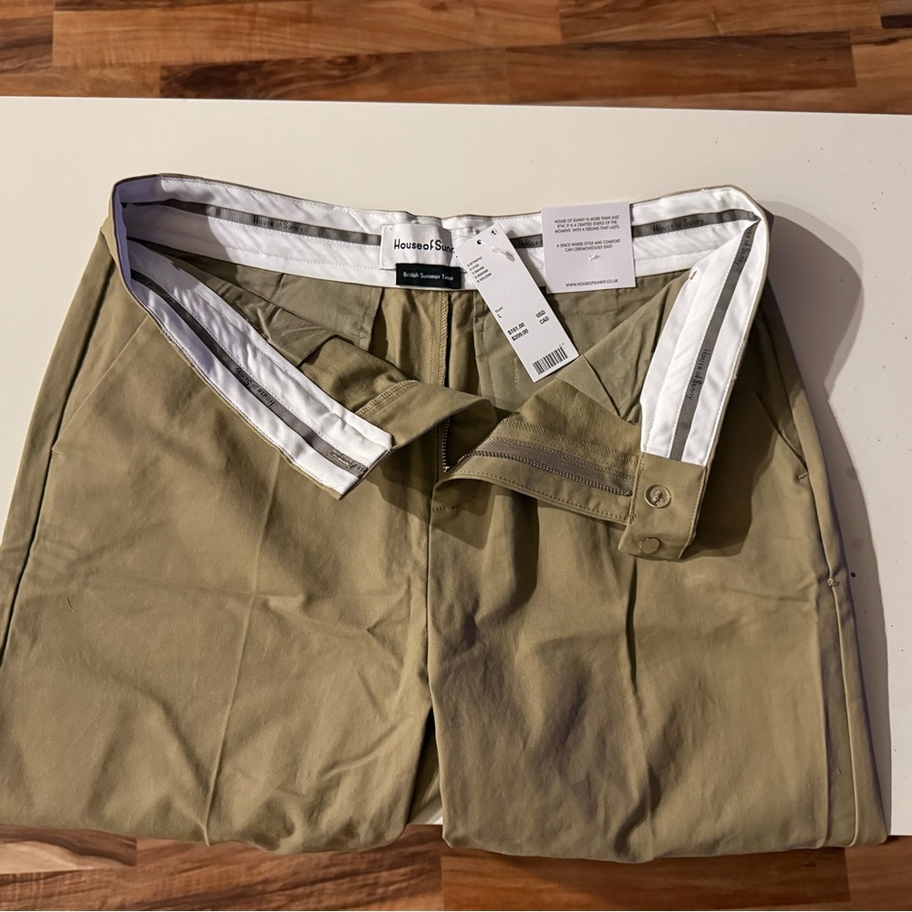 House of Sunny Clay Straight Fit Canvas Worker Pant - Women’s Large
New with tag